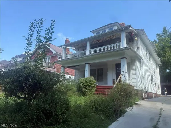 2177 Oakdale Road, Cleveland Heights, OH 44118
