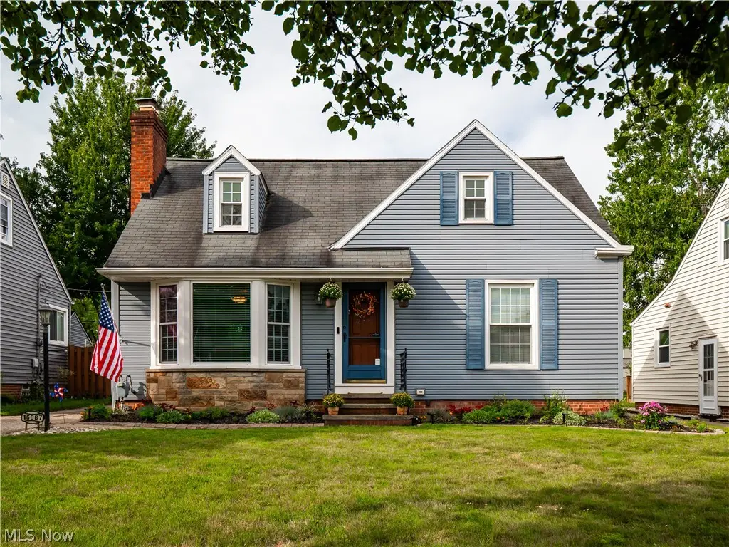 16087 Brinbourne Avenue, Middleburg Heights, OH 44130 - #1