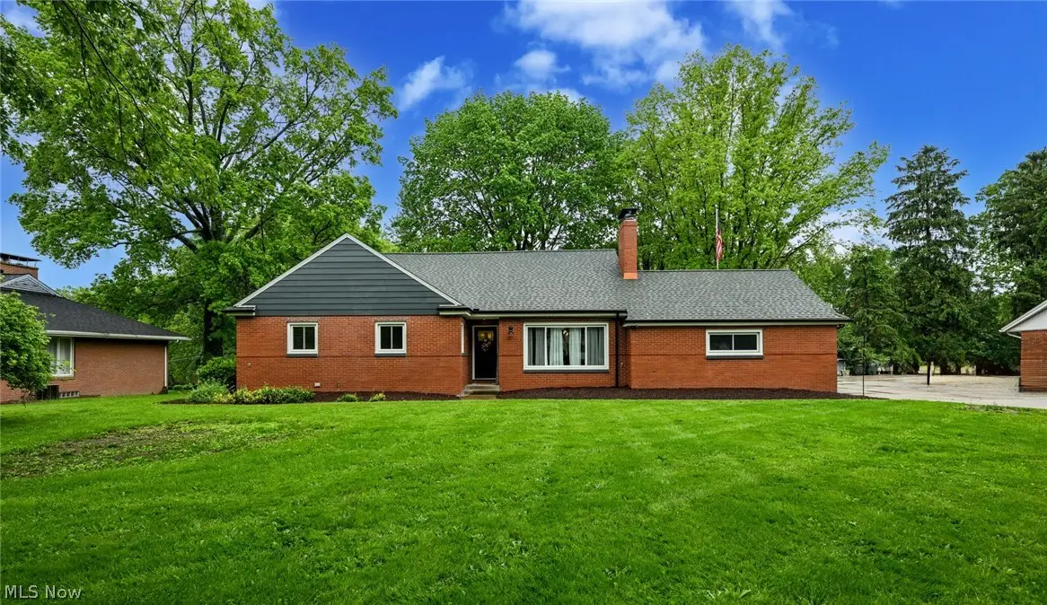 3021 Fulton Nw Drive, Canton, OH 44718 - #1