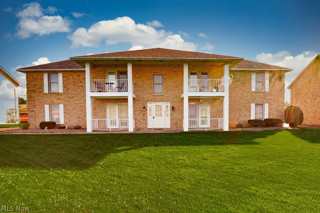 864 Pearson Circle #4, Boardman, OH 44512 - #1