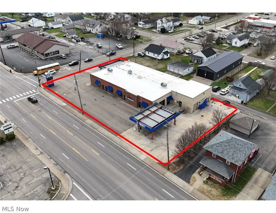 2415 Maple Avenue, Zanesville, OH 43701 - #2