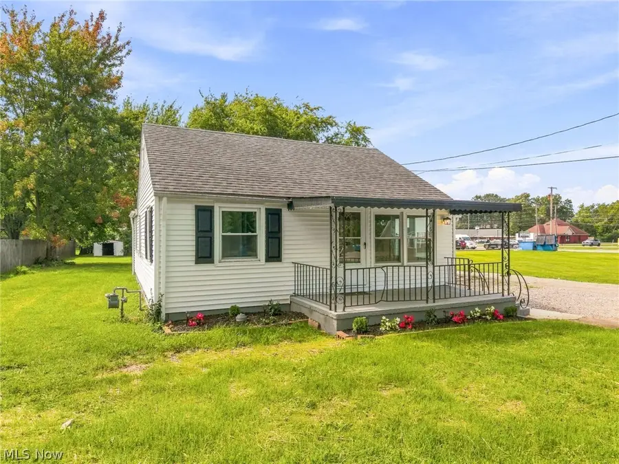 5502 Linn Road, Amherst, OH 44001 - #2