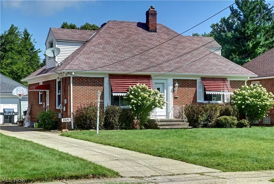 21870 Seabury Avenue, Fairview Park, OH 44126 - #2