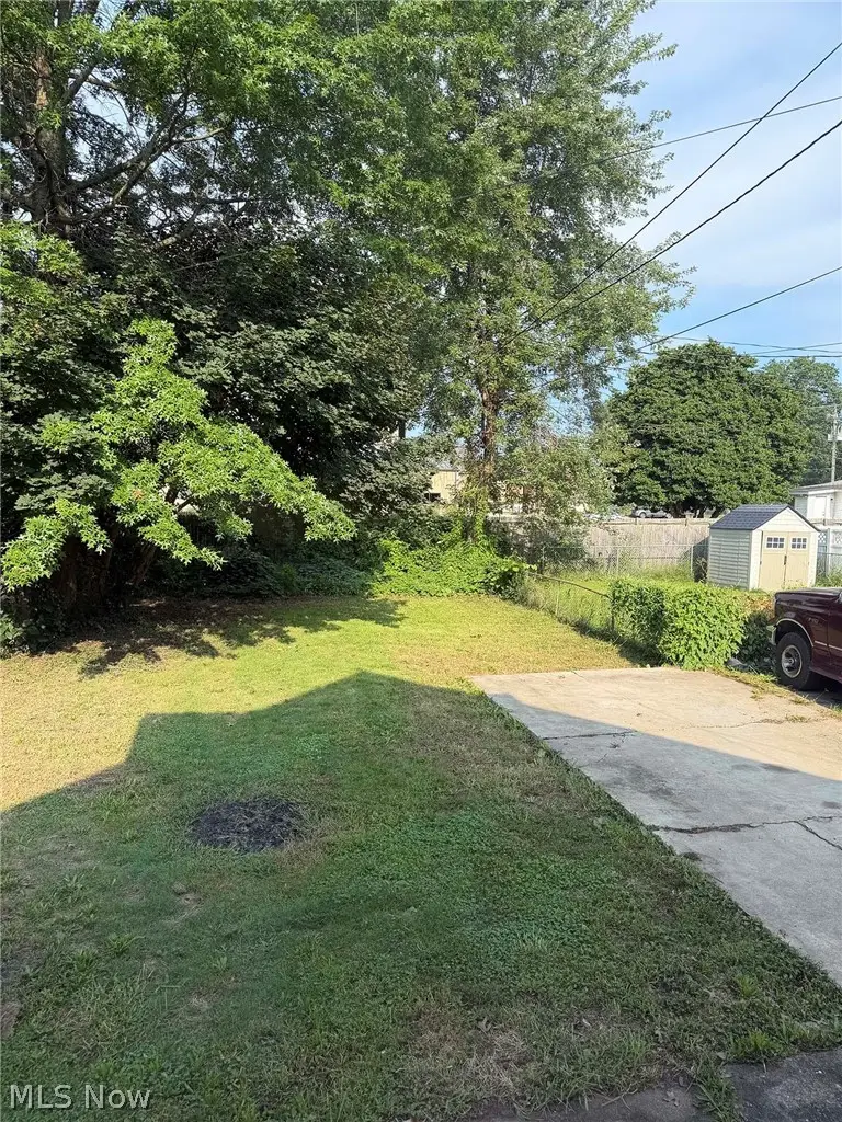 140 4th Ne Street, New Philadelphia, OH 44663 - #3