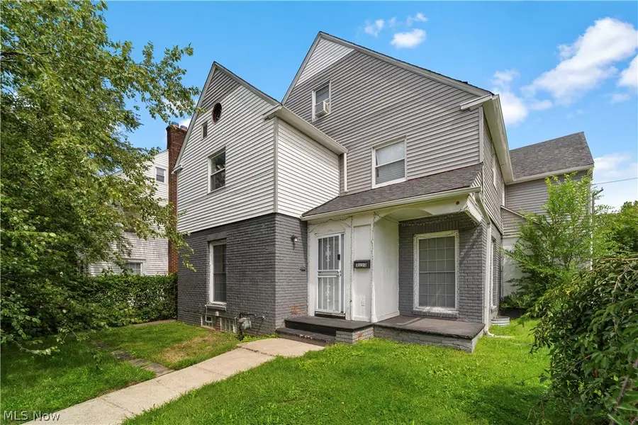 3113 Ashwood, Cleveland, OH 44120 - #2