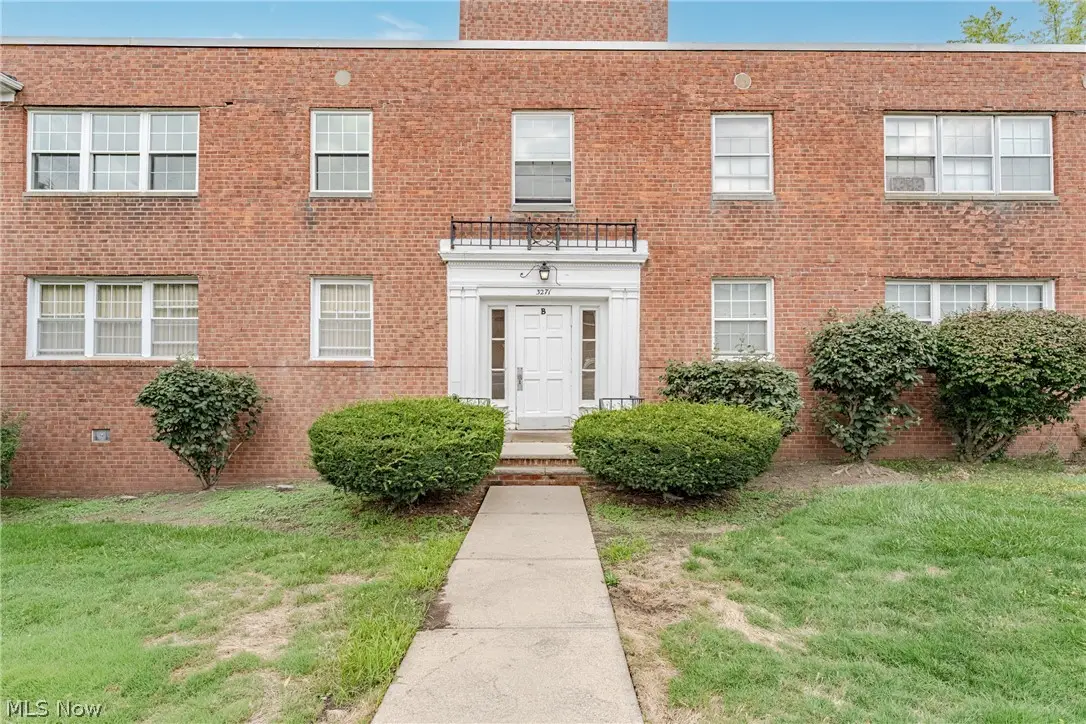 3271 Warrensville Center Road #8B, Shaker Heights, OH 44122 - #1