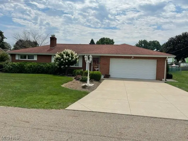 4514 8th Nw Street, Canton, OH 44708 - #2