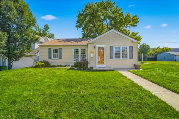 1411 Orchard Heights Drive, Mayfield Heights, OH 44124