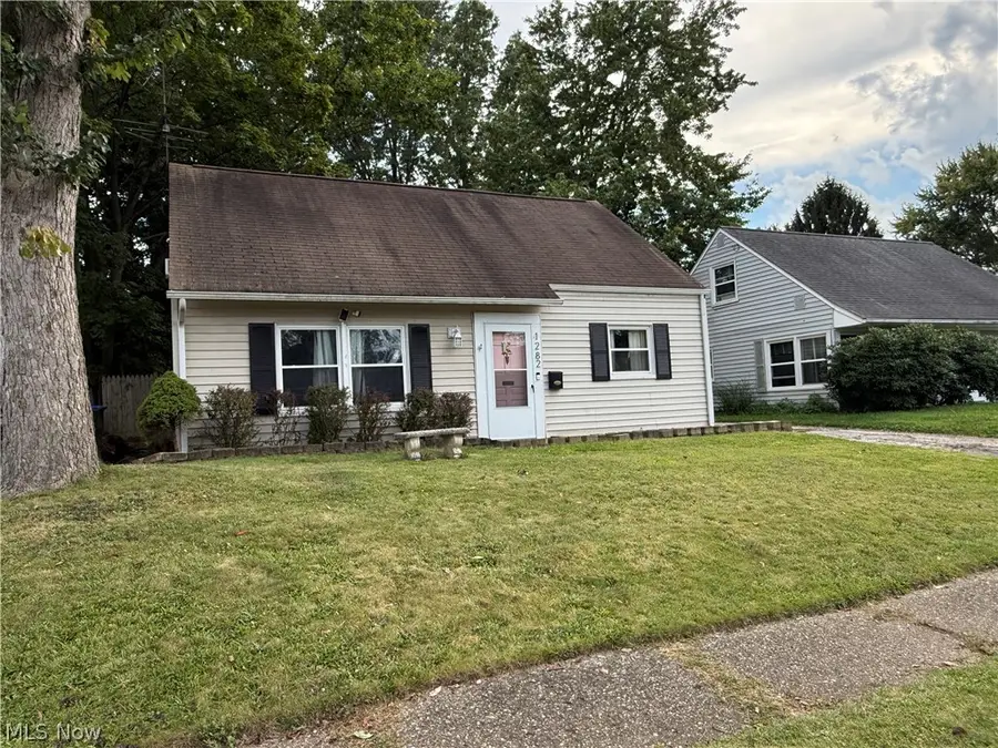 1282 Myrtle Avenue, Cuyahoga Falls, OH 44221 - #3