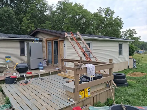 3100 Elson Se Street, Magnolia, OH 44643