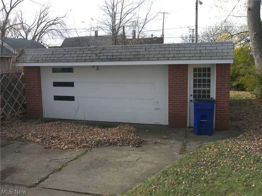 710 E 155th Street, Cleveland, OH 44110 - #3