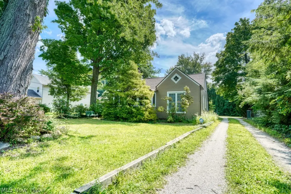 37724 Lake Shore Boulevard, Eastlake, OH 44095 - #1