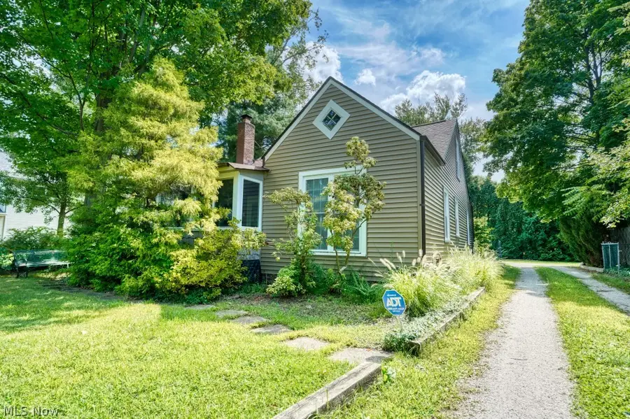 37724 Lake Shore Boulevard, Eastlake, OH 44095 - #3