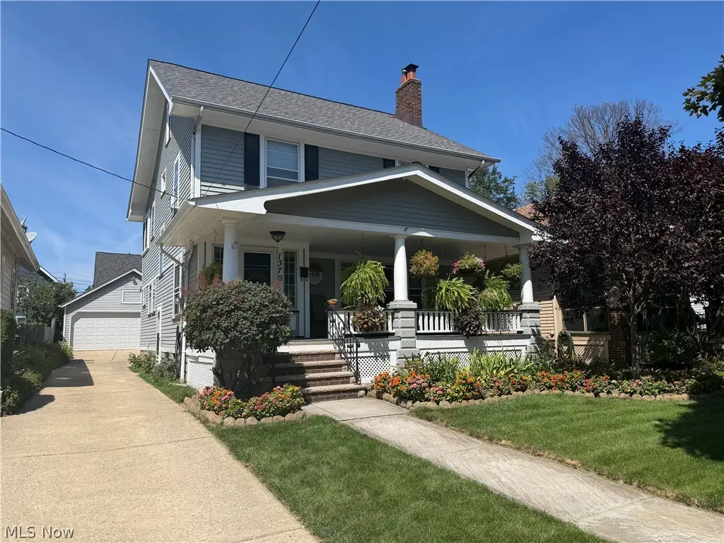 1370 Mathews Avenue, Lakewood, OH 44107 - #1
