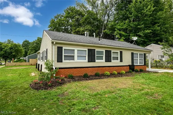 1376 Seward Avenue, Akron, OH 44320