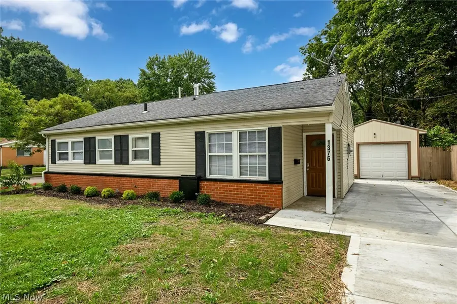 1376 Seward Avenue, Akron, OH 44320 - #2