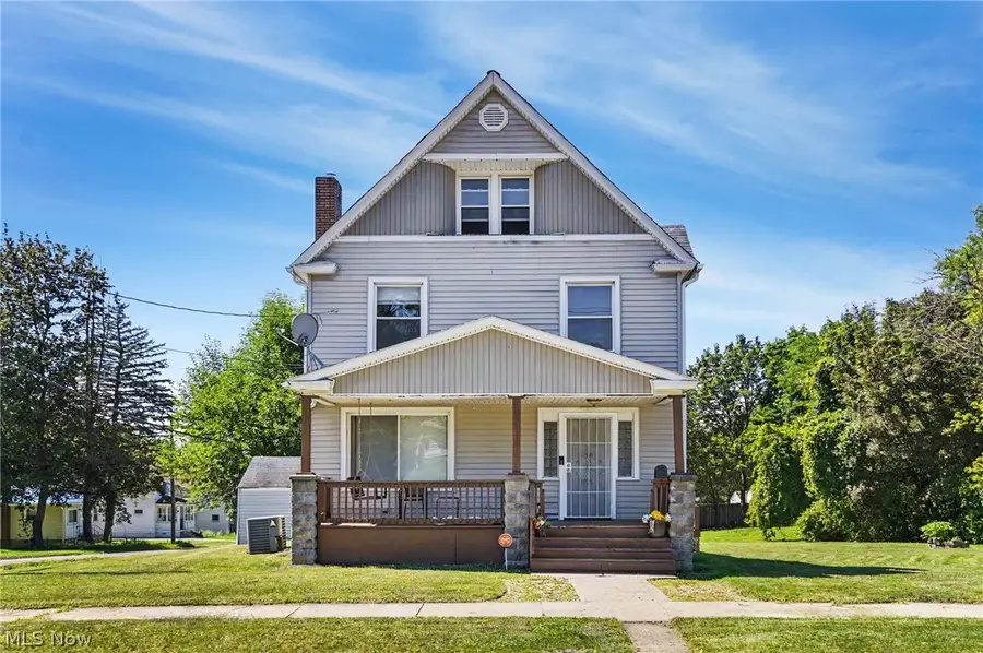702 Washington Avenue, Girard, OH 44420 - #2