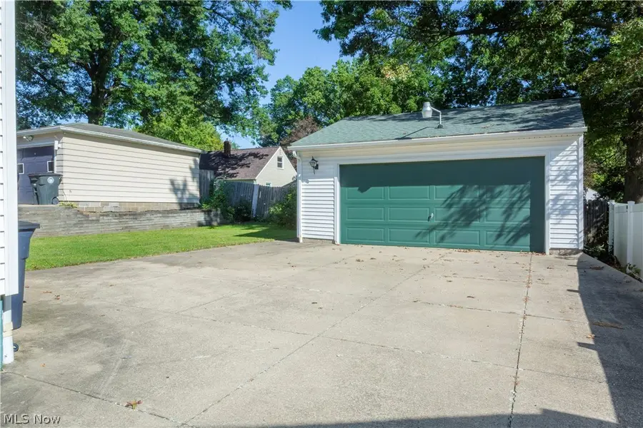 1553 Onondago Avenue, Akron, OH 44305 - #3