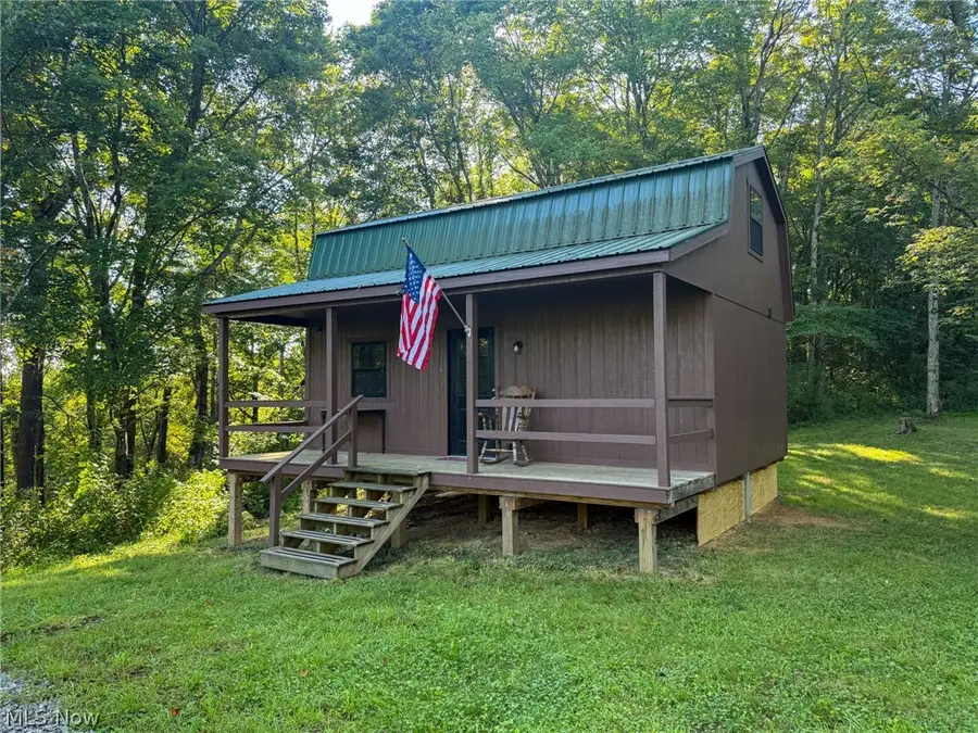 41298 Pleasant Ridge Rd, Graysville, OH 45734 - #2