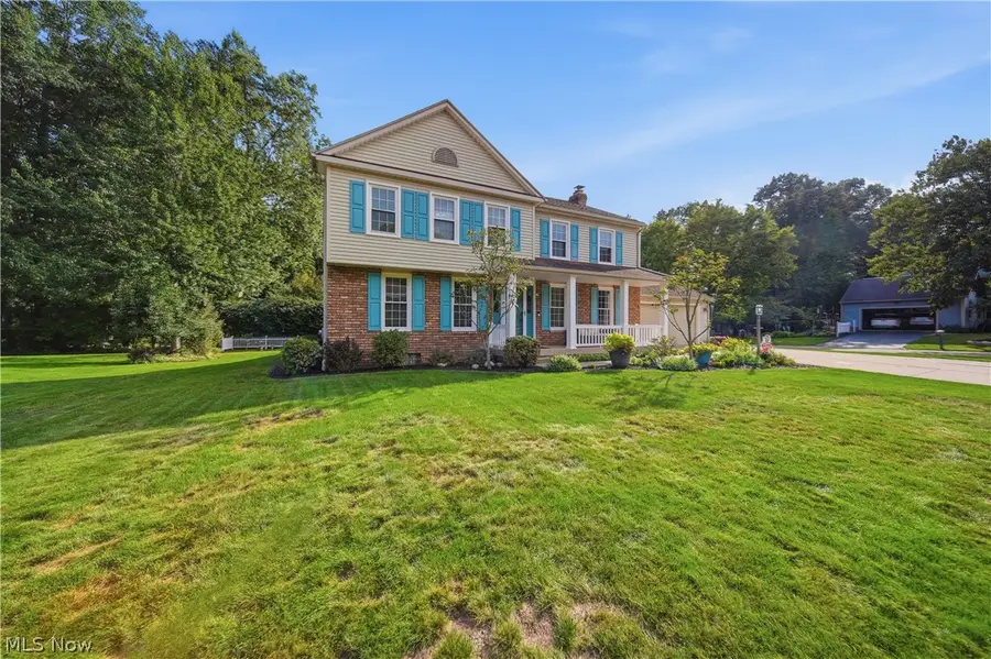 2716 Waterbury Nw Street, North Canton, OH 44720 - #2