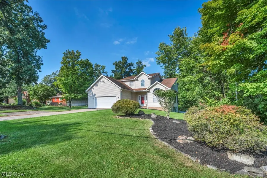 7358 Oakhill Road, Bedford, OH 44146 - #2