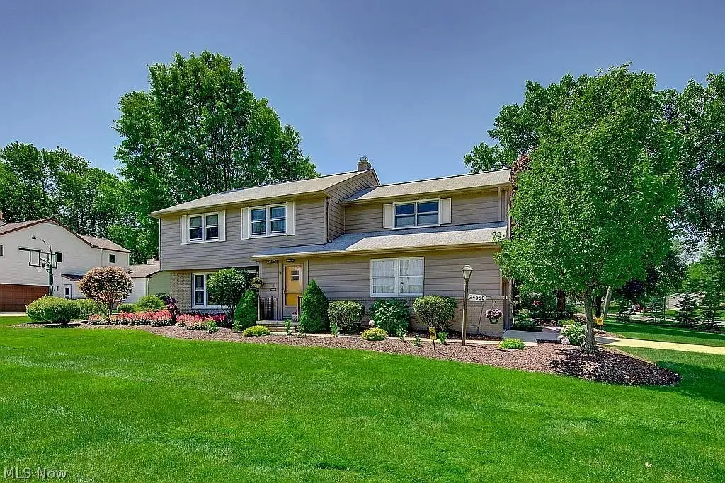 24580 Penshurst Drive, Beachwood, OH 44122 - #1