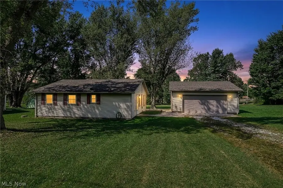 6503 Garrett Road, Ravenna, OH 44266 - #2