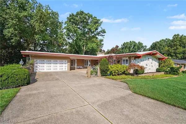2990 Mccormick Road, Silver Lake, OH 44224