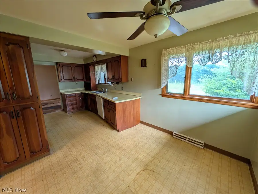 21935 Cottonwood Drive, Rocky River, OH 44116 - #3