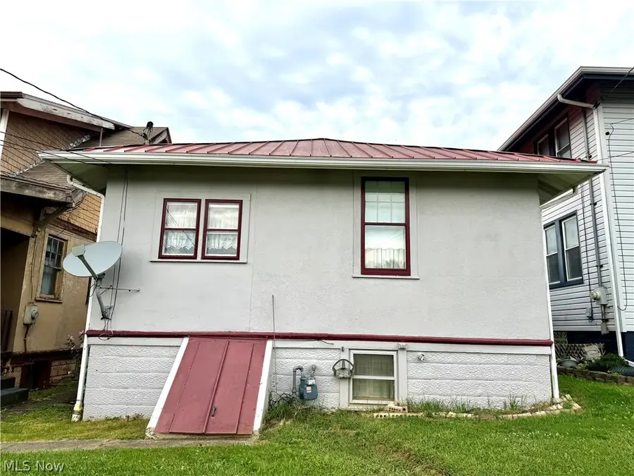 15 Second Street, Beech Bottom, WV 26030 - #3