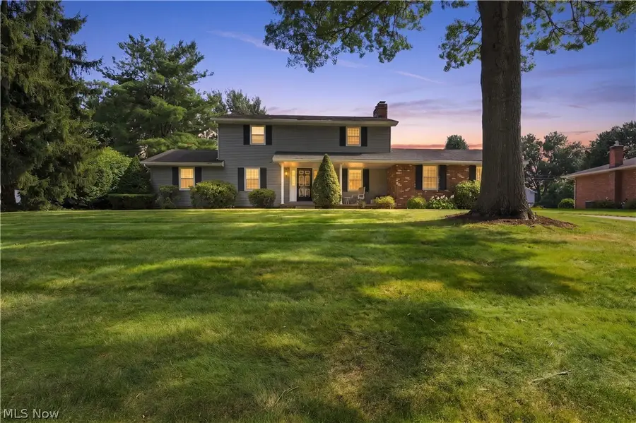 1364 Stonington Nw Road, North Canton, OH 44720 - #2