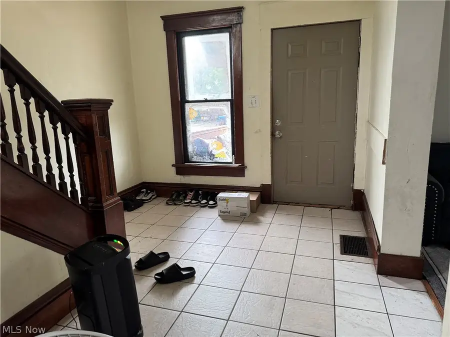 Address Withheld By Seller, Akron, OH 44304 - #3