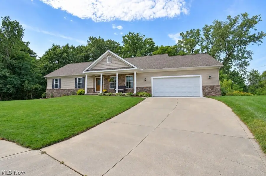2316 Green Ridge Drive, Wickliffe, OH 44092 - #2