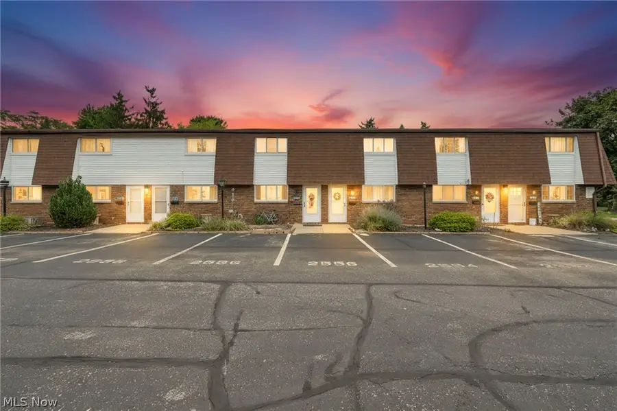 2556 Shakespeare Lane, Avon, OH 44011 - #2