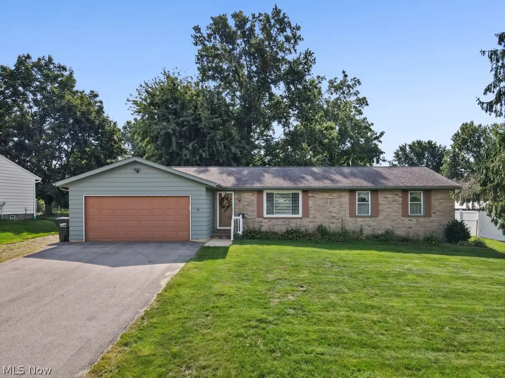 8508 Kellydale Nw Street, Massillon, OH 44646 - #1