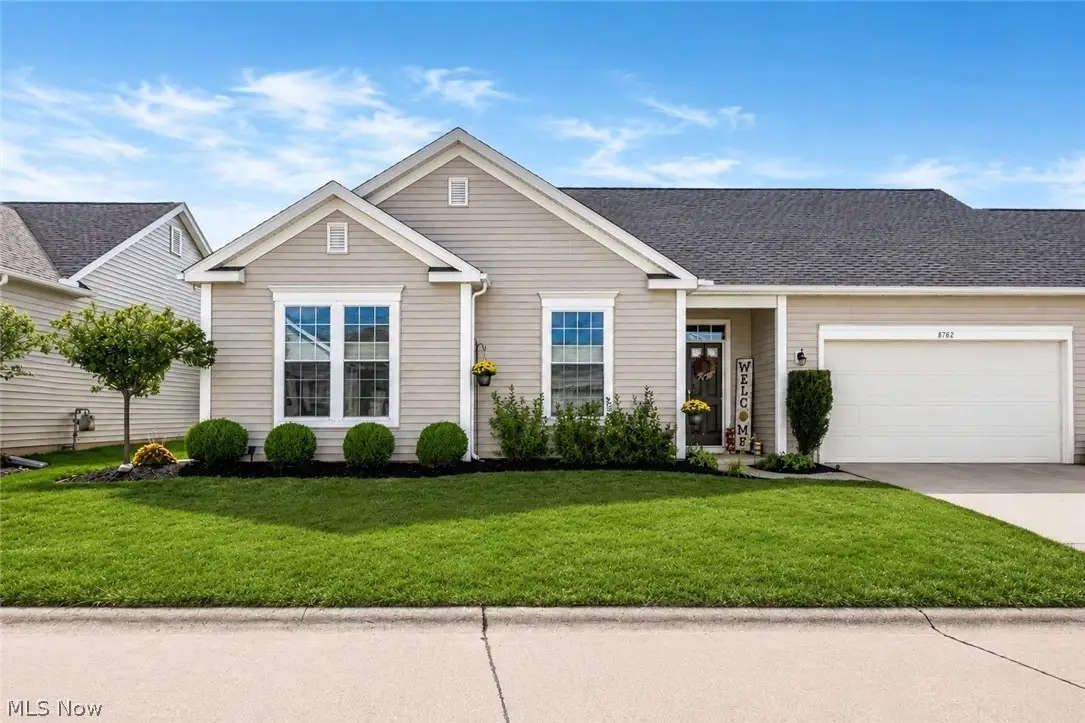 8782 Wakefield Run, North Ridgeville, OH 44039 - #1