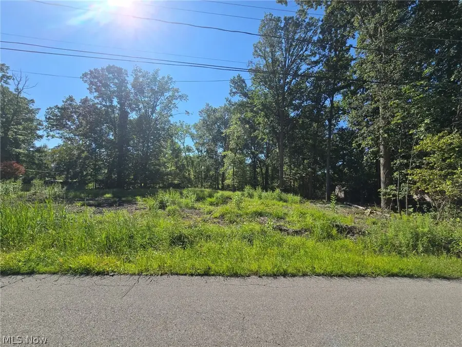 874 Idlewood Avenue, Sheffield Lake, OH 44054 - #2