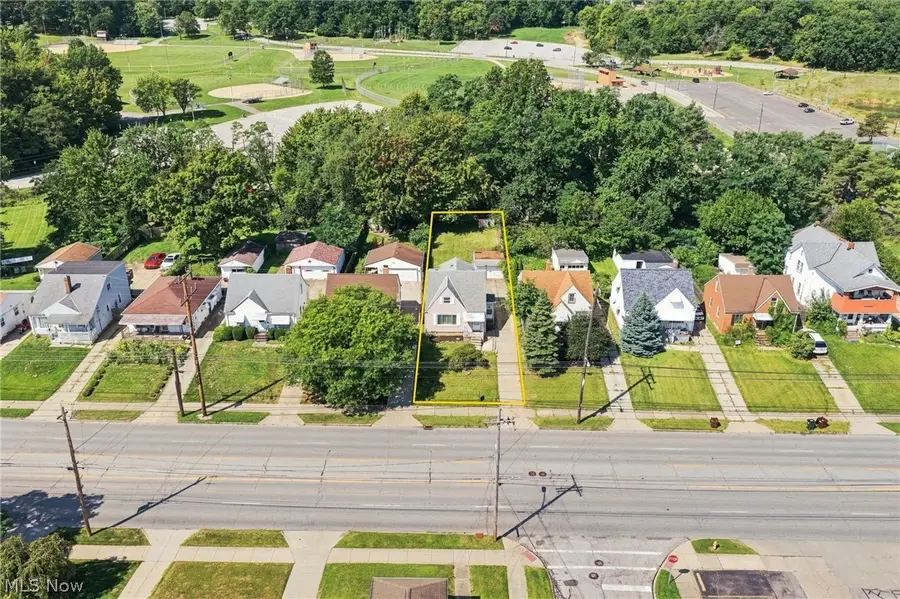 6352 State Road, Parma, OH 44134 - #3