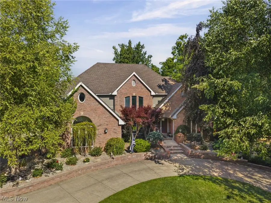 1226 Emerald Creek Drive, Broadview Heights, OH 44147 - #2