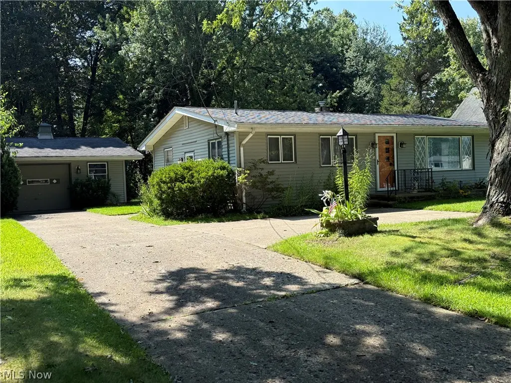 203 W Main Road, Conneaut, OH 44030 - #1