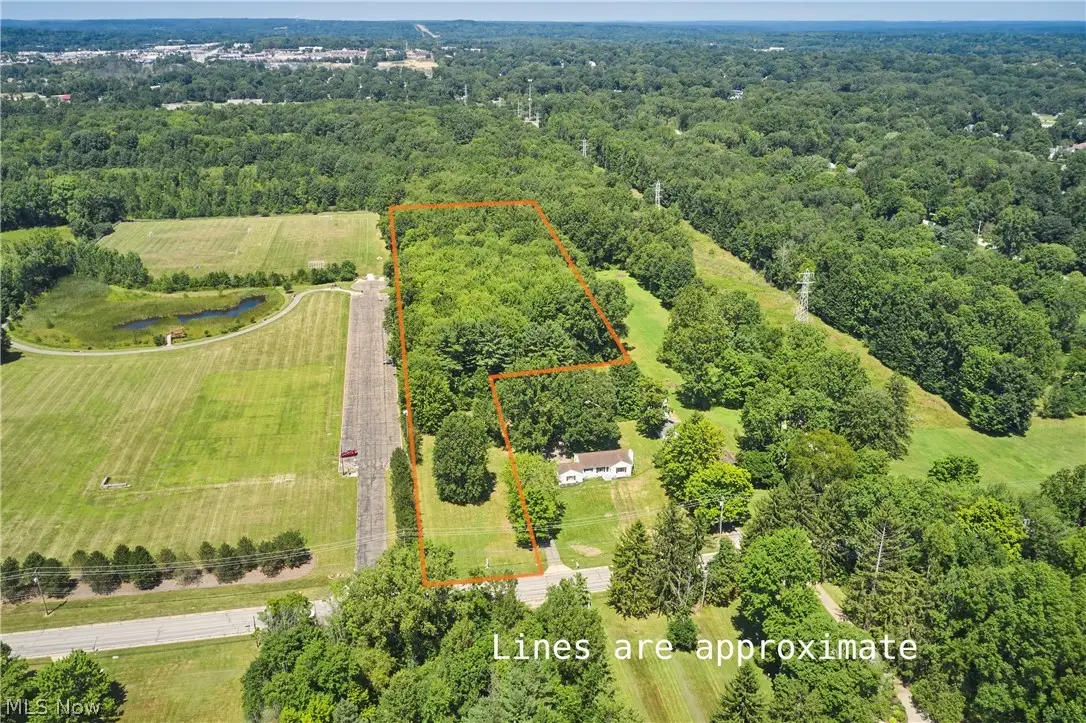 3279 Ridgewood Road, Fairlawn, OH 44333 - #1