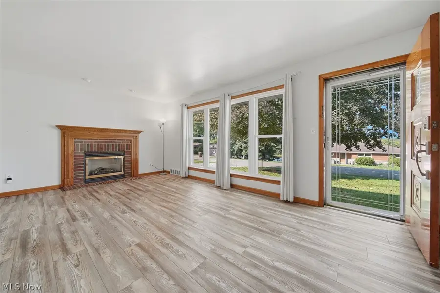1724 Spring Valley Nw Avenue, Canton, OH 44708 - #3