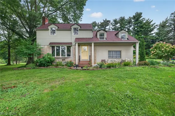 28049 Emery Road, Orange Village, OH 44022