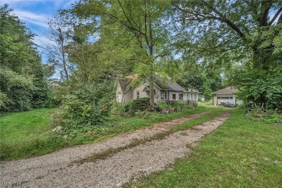 1494 Lakeland Avenue, Akron, OH 44320 - #3