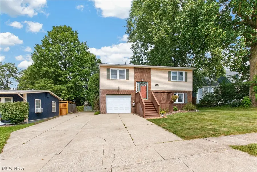 448 Fernwood Avenue, Wadsworth, OH 44281 - #3
