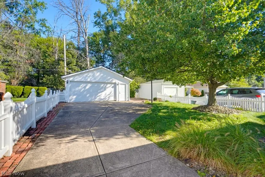 2918 Park Drive, Parma, OH 44134 - #3