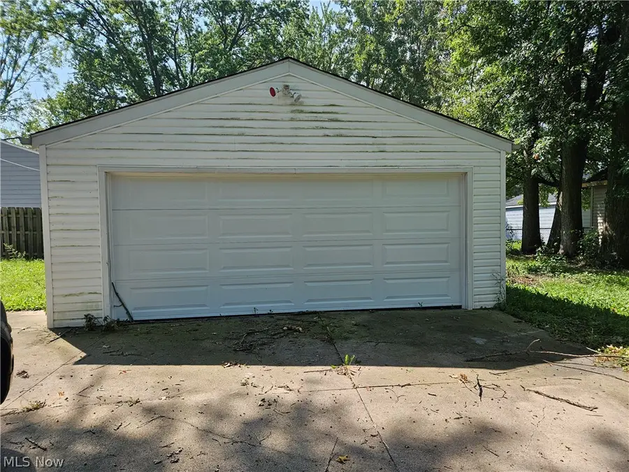 5536 Pleasant Avenue, North Ridgeville, OH 44039 - #3