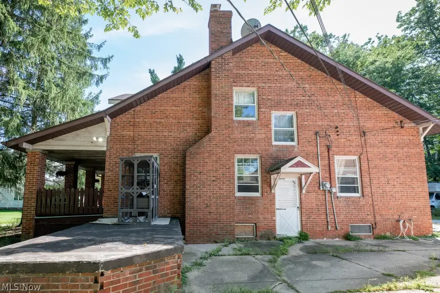 2864 Som Center Road, Willoughby Hills, OH 44094 - #2