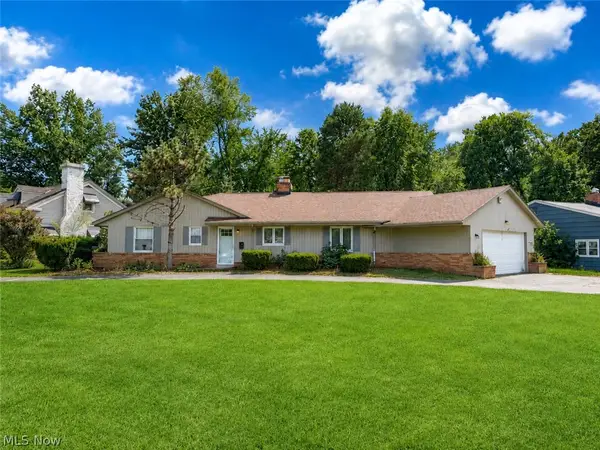 1290 Forest Hills Boulevard, Cleveland Heights, OH 44118