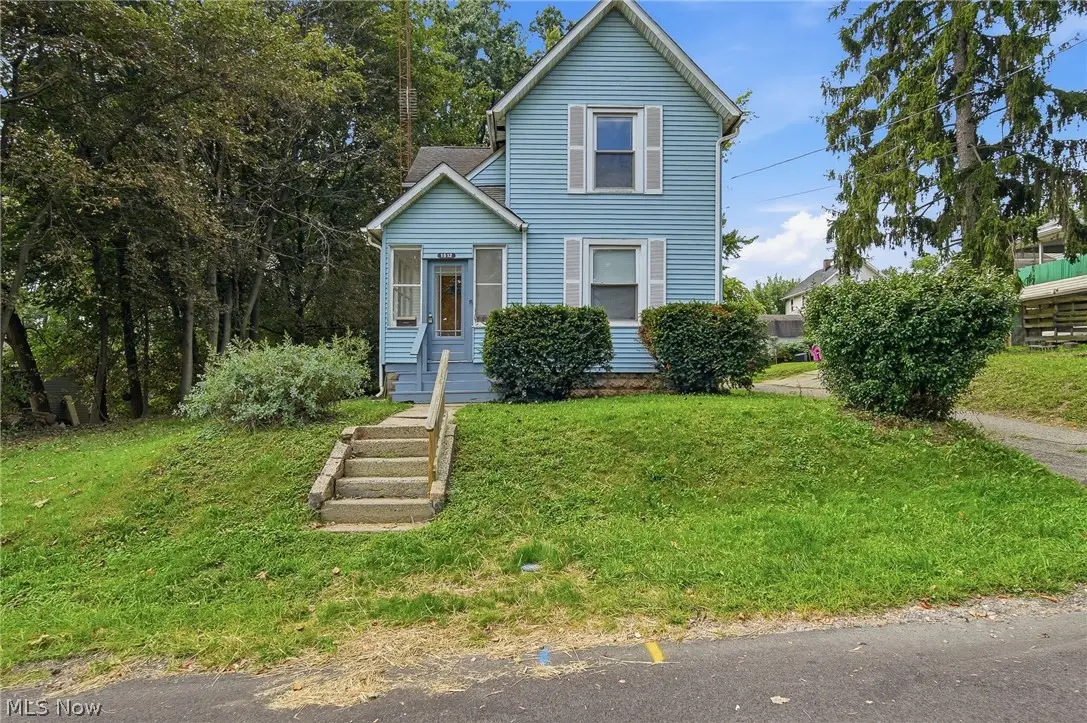 1512 Bonnot Ne Place, Canton, OH 44705 - #1